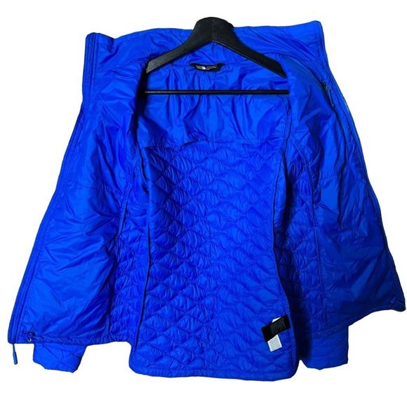 The North Face Thermoball Jacket Womens Medium - Picture 3 of 3